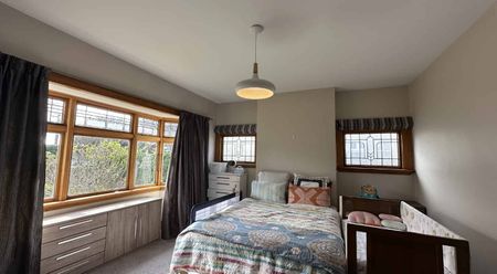 Beautiful Family Home - Photo 5