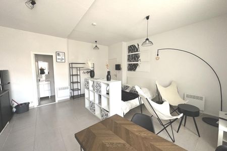 A LOUER STUDIO MEUBLE BEZIERS - Photo 5