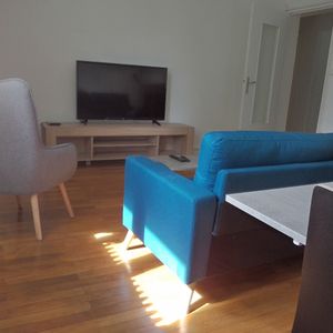 Chambre en colocation dans un appartement meublé - Photo 2