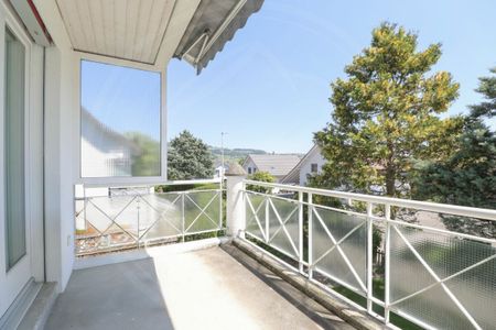 Grosszügiges Reiheneinfamilienhaus an zentraler Lage in Fischbach-Göslikon zu vermieten - Foto 4
