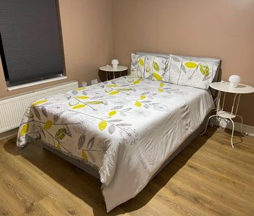 4 Bed Detached House, Bishops Road, CR0 - Photo 4