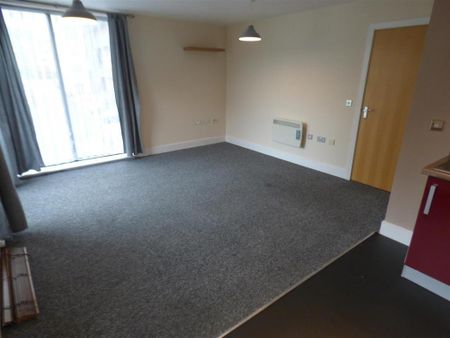 2 bedroom apartment to rent - Photo 2