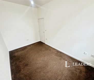 1 bedroom apartment to rent High Street, Stoke-on-Trent, Staffordsh... - Photo 1