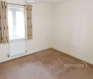 2 bedroom maisonette to rent - Photo 2