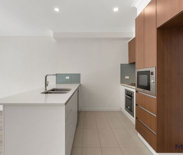 44/8 Henry Kendall Street, Franklin ACT 2913 - Townhouse For Rent |... - Photo 2