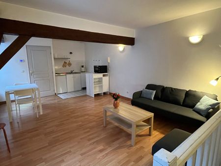 À LOUER – T2 MEUBLÉ de 49 m², Rue d’Angleterre, Vieux-Lille réf 00126-001-GLI - Photo 2