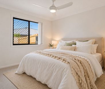 Modern, Easy-Care Living in Wollongbar - Photo 3
