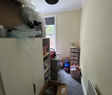 3 Bedroom Flat - First Floor - Photo 1