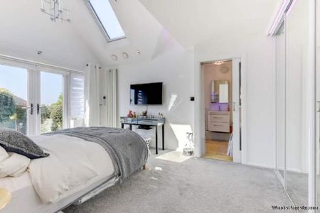 2 bedroom property to rent in Lancing - Photo 2
