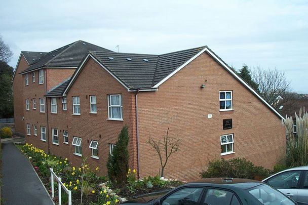 Dumbarton House Court, Bryn Y Mor Crescent, Swansea, SA1 4QX - Photo 1