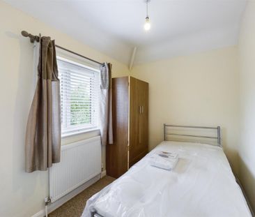 Colbourne Avenue, Brighton - Photo 3