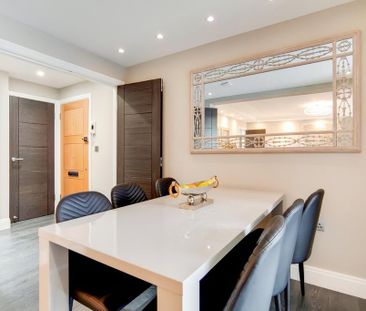 3 bedroom flat to rent - Photo 3