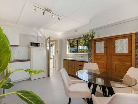 Great Family Home - Photo 5