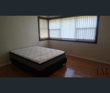 10 Barraba Street, Whitebridge, NSW 2290 - Photo 1
