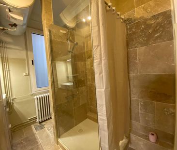 Location Appartement 3 pièces 78m² VALENCE 26000 - Photo 6