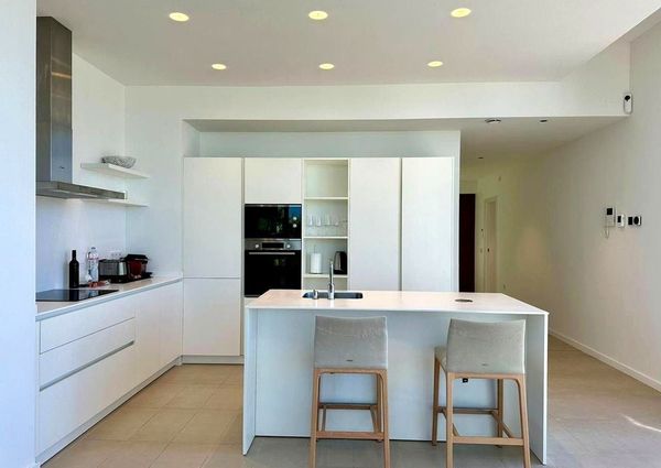 Luxury Villa for rent in Guía de Isora, Spain