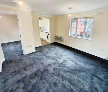 Afon Mead, Rogerstone, Newport, NP10 - Photo 1