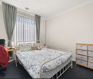 Spacious Family Living with Style, Comfort & Convenience - Photo 2