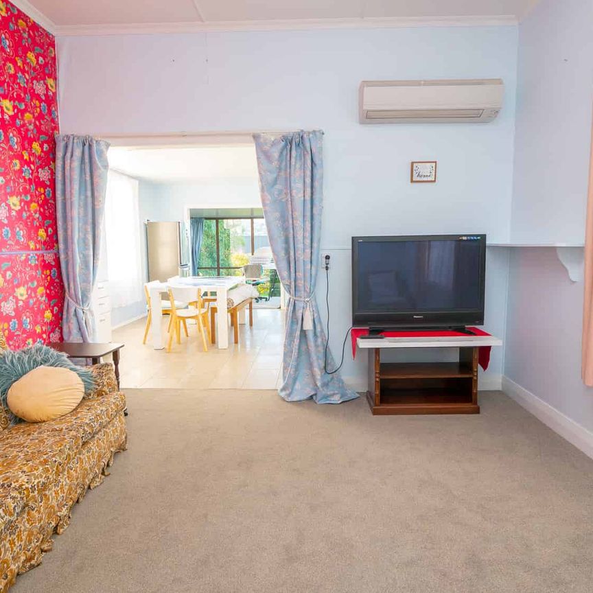 3 Bedroom Home in Maryhill - Photo 1