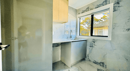 Modern Family Living in Otara - Photo 5