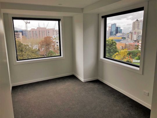 504/7 Scotia Place, City Centre - Photo 1