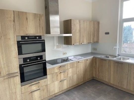 Appartement te huur - Photo 1