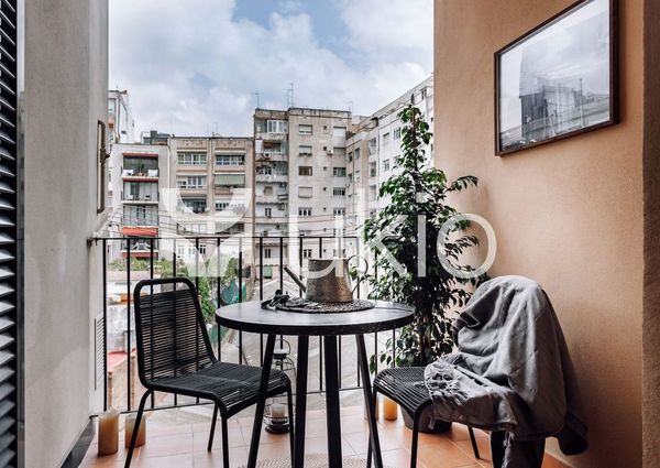 Carrer de Villarroel, Barcelona, Catalonia 08036