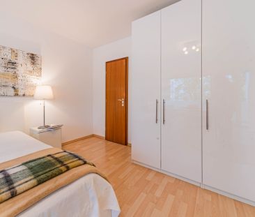 City-Residence: Elegantes und helles Apartment mit Balkon - Foto 1