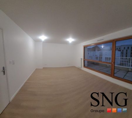 T2 AVEC TERRASSE ET PARKING - Photo 2