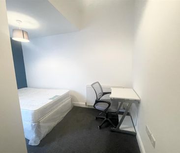 1 bed house share to rent in Prince Street, Burnley, BB11 - Photo 2
