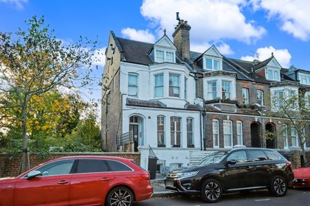 Bedsit, Holmdale Road, NW6 - Photo 4