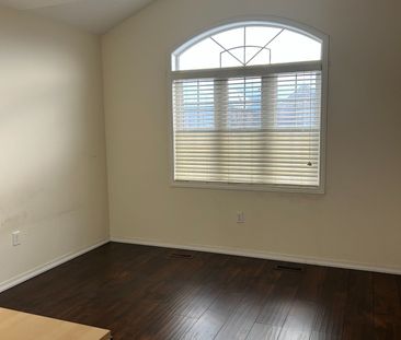 For Lease - 86 Newington Crescent, Brampton, Ontario - Photo 3