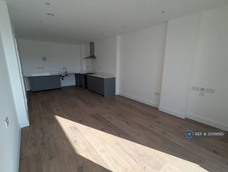 1 bedroom flat to rent - Photo 5