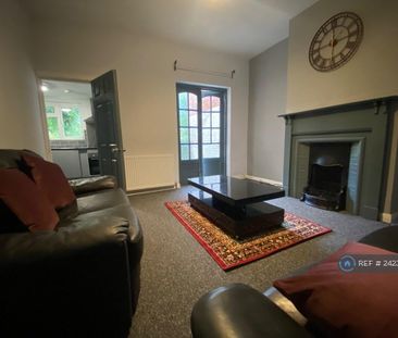 1 bedroom in a house share to rent - Photo 5