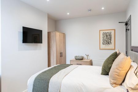 1 bedroom in a house share to rent - Photo 4