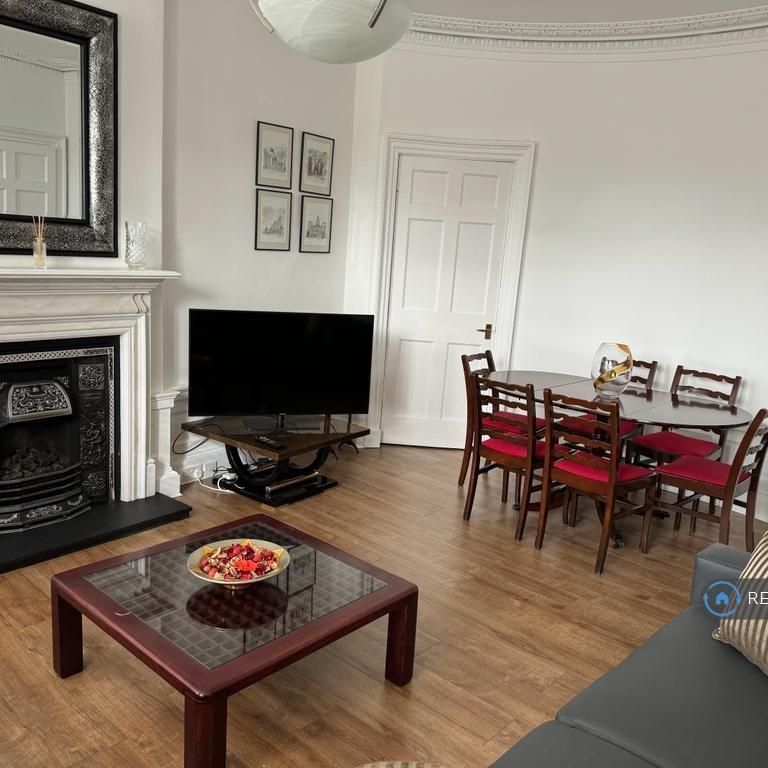 1 bedroom in a flat share to rent - Photo 1