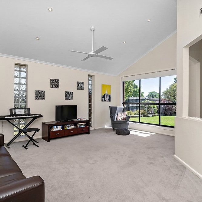 3 Trident Close, Keilor Downs VIC 3038 - Photo 1