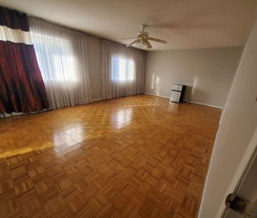 For Lease - 700 Peter Robertson Boulevard Unit# Unit 1-Upper level,... - Photo 6