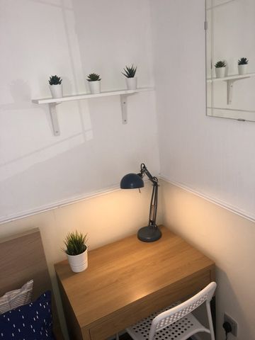 Room in a Shared House, Icknield Port Road, B16 - Photo 2