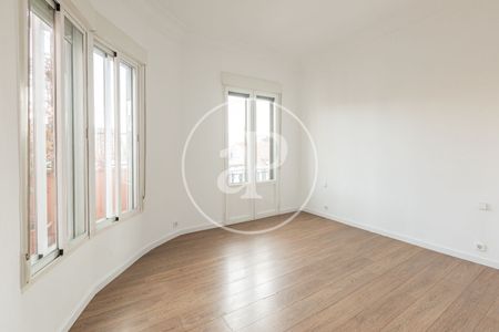 Penthouse for rent in Sol (Madrid) - Photo 3