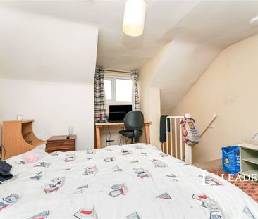 3 bedroom house to rent Queen Street, Cirencester, GL7 - Photo 6