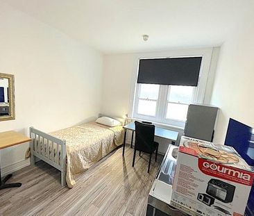 Studio to rent - Photo 5