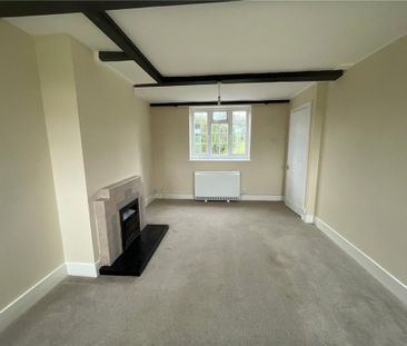 2 bedroom end of terrace house to rent - Photo 2