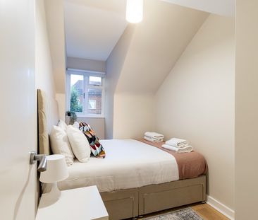 2 Bed Flat, Downs Park Road, E5 - Photo 4