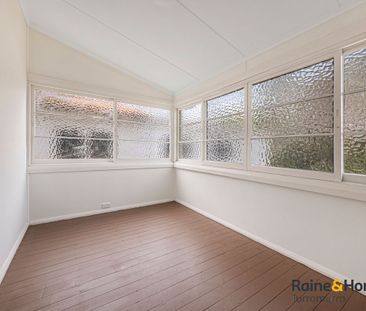 3-Bedroom Home Located in the heart of Hornsby - Photo 1
