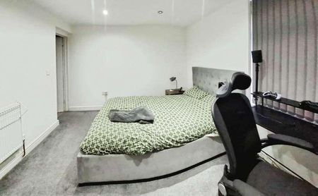 Richardson Street, Swansea, SA1 - Photo 3