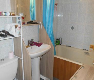 Location Appartement 1 pièce 47m² VILLERS LES NANCY 54600 - Photo 4