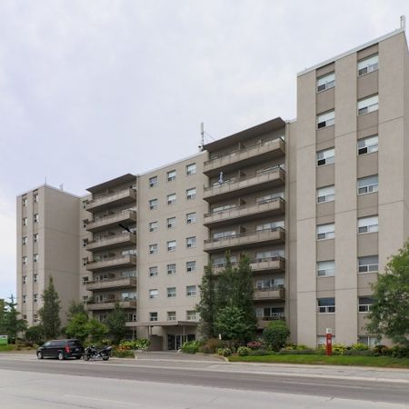 The Sheridan Manor - Photo 4