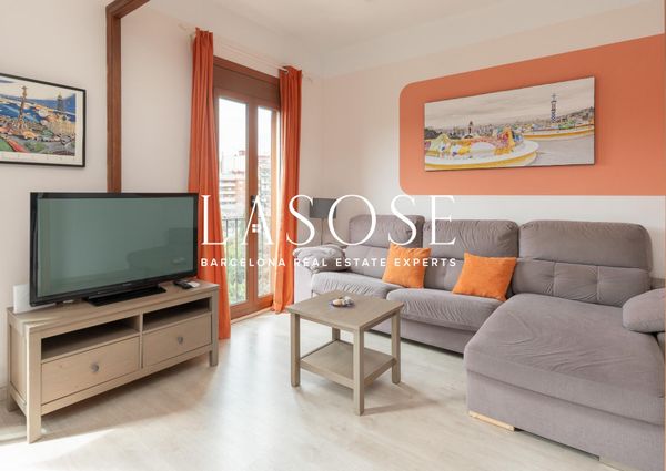 Apartment 63m² with terrace to rent in Dreta de l'Eixample, Barcelona