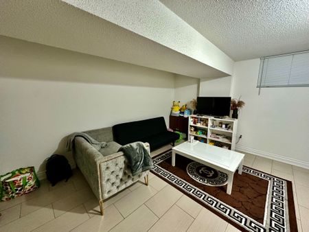 For Lease - 2461 President Boulevard Unit# Bsmt, Mississauga, Ontario - Photo 2